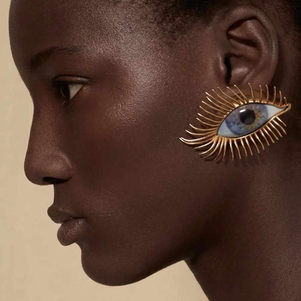 Eye Earrings Q177